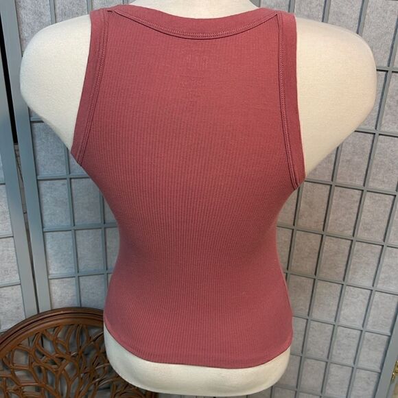 Gap Ribbed Tank Top, Size Extra Small, Rust - Picture 2 of 7